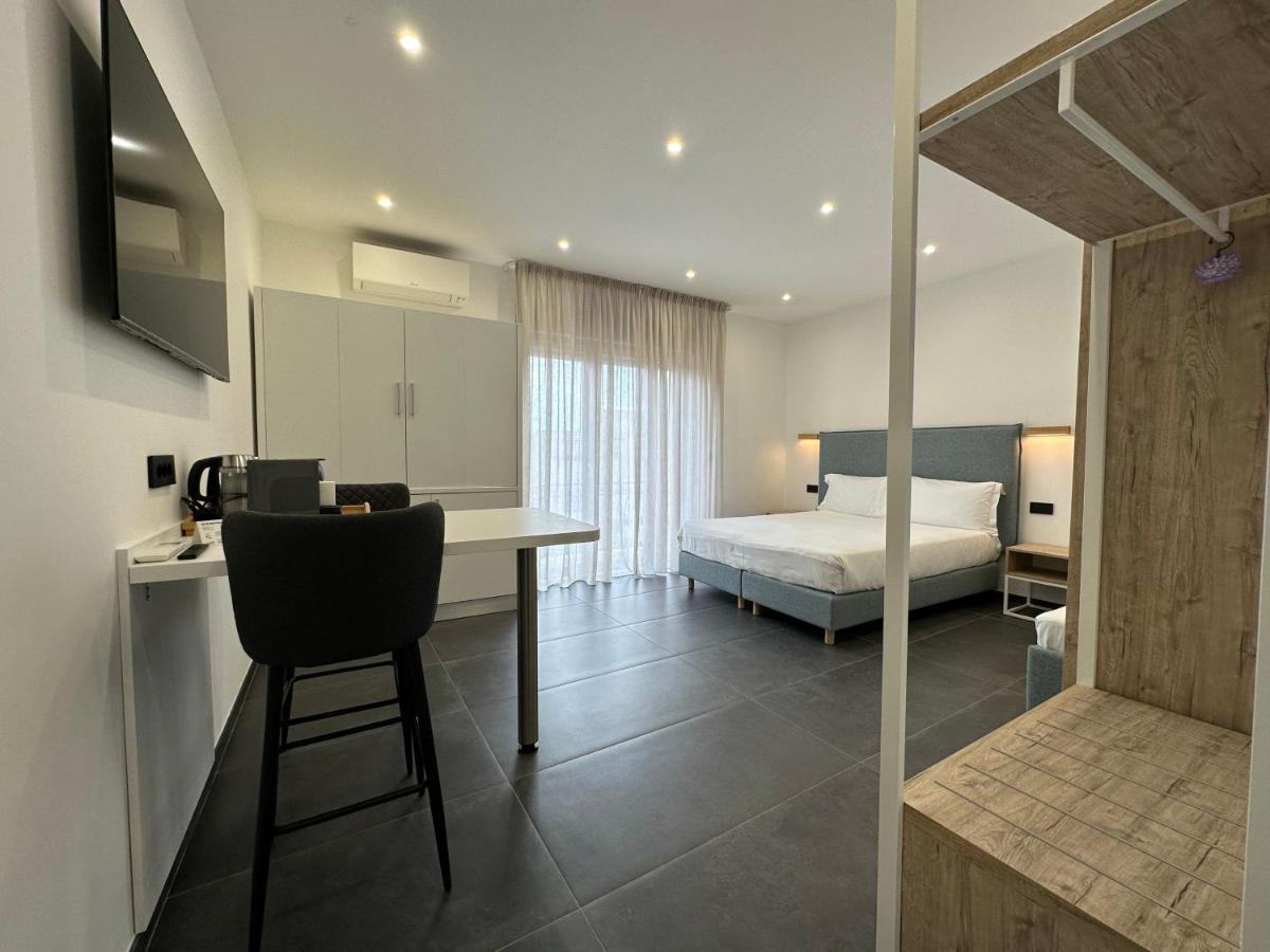 Ng Guest House Il Gallura オルビア エクステリア 写真