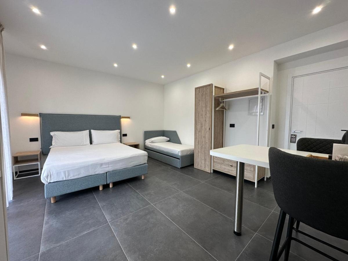 Ng Guest House Il Gallura オルビア エクステリア 写真